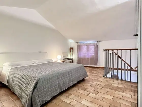 Apart Daire, 2 Yatak Odası (Split Level)