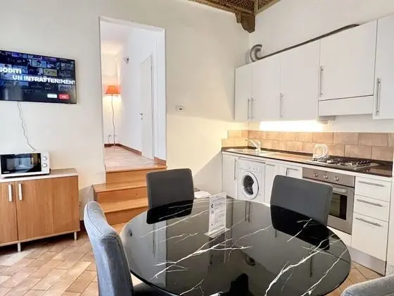 Apart Daire, 2 Yatak Odası (Split Level)