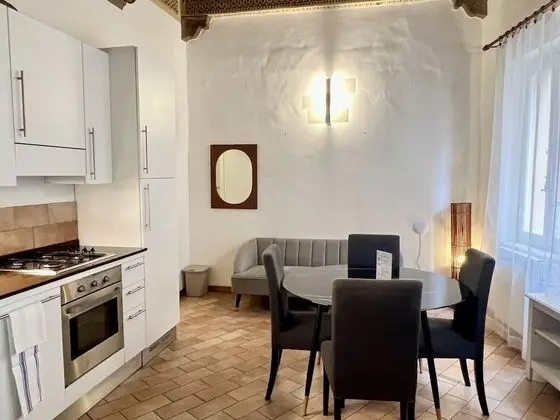 Apart Daire, 2 Yatak Odası (Split Level)