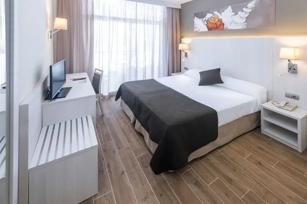 İki Ayrı Yataklı Oda, Balkon