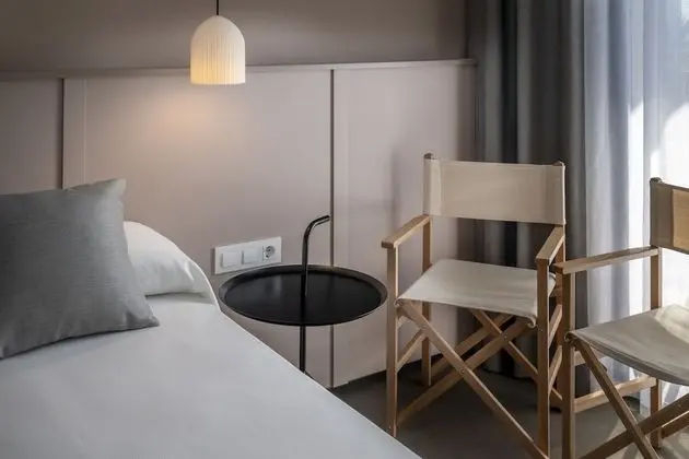 Standard Tek Büyük veya İki Ayrı Yataklı Oda, Deniz Manzaralı