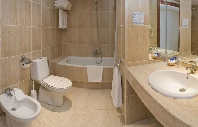 Üç Kişilik Oda (3 adults)