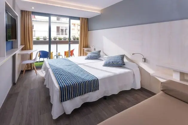Tek Büyük Yataklı Oda, Balkon (2 adults + 1 child)