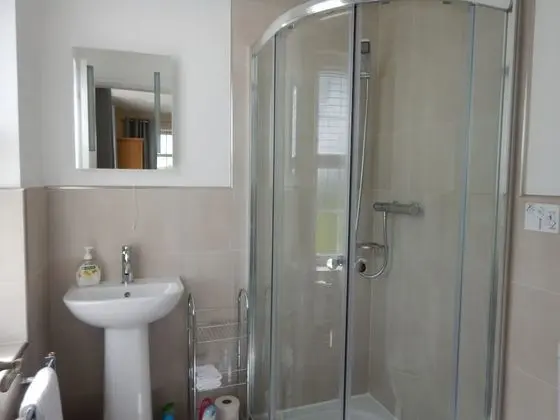 Superior Tek Büyük veya İki Ayrı Yataklı Oda