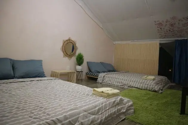 Family Tek Büyük Yataklı Oda