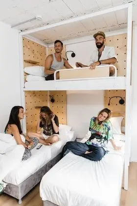 Classic Üç Kişilik Oda, Birden Çok Yatak, Özel Banyo