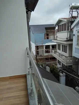 Tek Büyük Yataklı Oda, Balkon