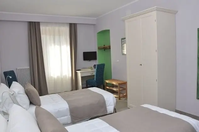 Tek Büyük Yataklı Oda