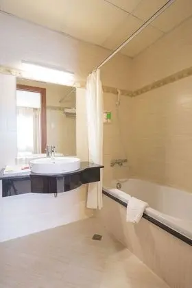 Superior Oda, 1 Çift Kişilik Yatak, Şehir Manzaralı