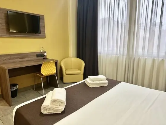 Comfort Tek Büyük Yataklı Oda