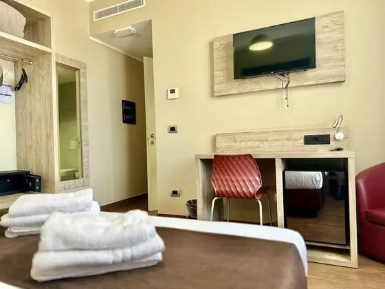 Comfort Tek Büyük Yataklı Oda