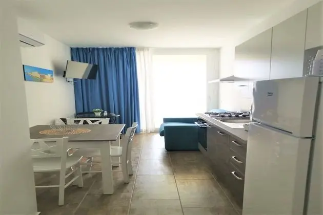 Family Apart Daire, 1 Çift Kişilik Yatak ve Çekyat, Denize Bakan (Giada Apartment On Sea Shore)