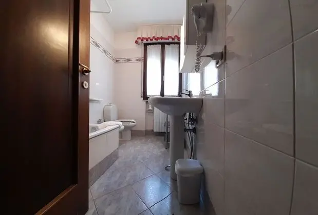 Comfort Tek Büyük Yataklı Oda, 1 Yatak Odası, Havuz Kullanımı, Bahçe Manzaralı