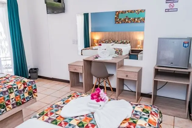 Tek Büyük veya İki Ayrı Yataklı Oda, Şehir Manzaralı