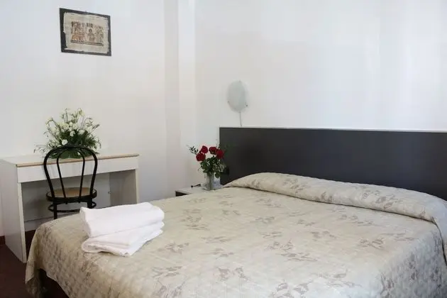 Traditional Tek Büyük Yataklı Oda, 1 Büyük (Queen) Boy Yatak, Sigara İçilmez, Banyolu/Duşlu