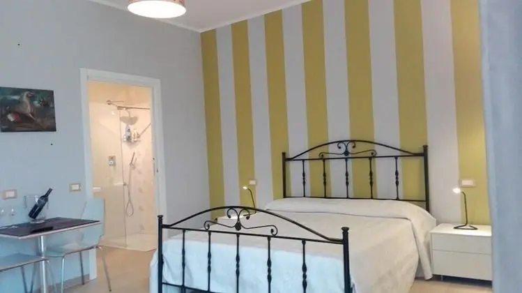 Superior Apart Daire, Mutfak, Bahçeli