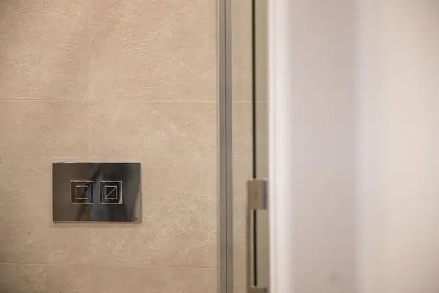 Exclusive Tek Büyük Yataklı Oda (107)