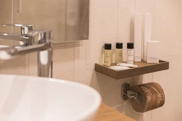 Exclusive Tek Büyük Yataklı Oda (107)