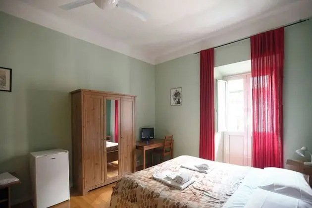 Basic Dört Kişilik Oda