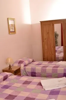 Tek Büyük veya İki Ayrı Yataklı Oda, Özel Banyo (External)