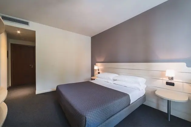 Deluxe Tek Büyük veya İki Ayrı Yataklı Oda, Balkon