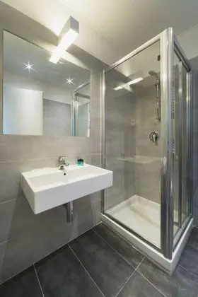 Deluxe Tek Büyük veya İki Ayrı Yataklı Oda, Balkon