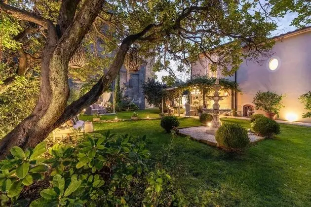 Villa, Sigara İçilebilir