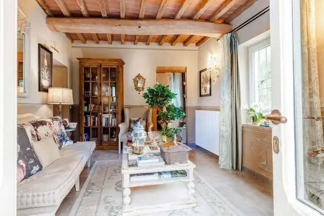 Villa, Sigara İçilebilir