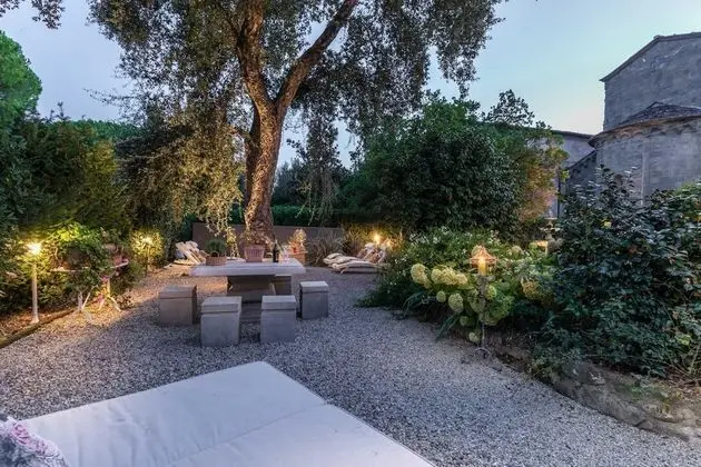 Villa, Sigara İçilebilir