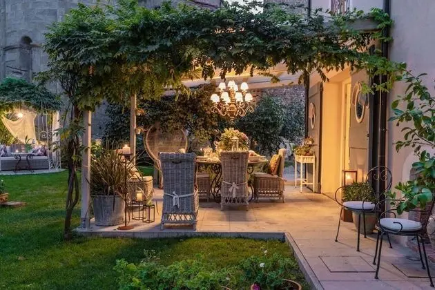 Villa, Sigara İçilebilir