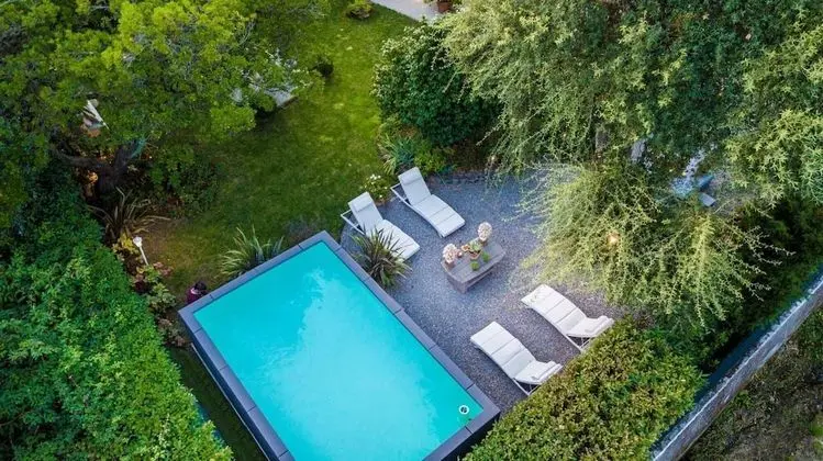 Villa, Sigara İçilebilir