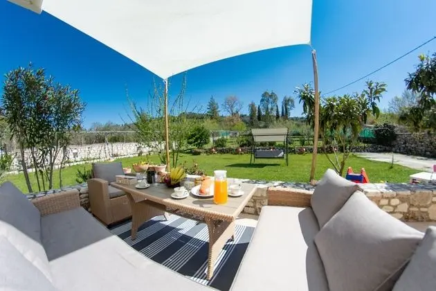 Villa, 3 Yatak Odası, Sigara İçilebilir, Buzdolabı