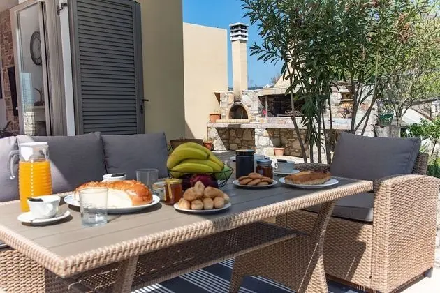 Villa, 3 Yatak Odası, Sigara İçilebilir, Buzdolabı