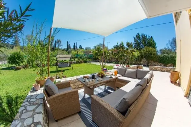 Villa, 3 Yatak Odası, Sigara İçilebilir, Buzdolabı
