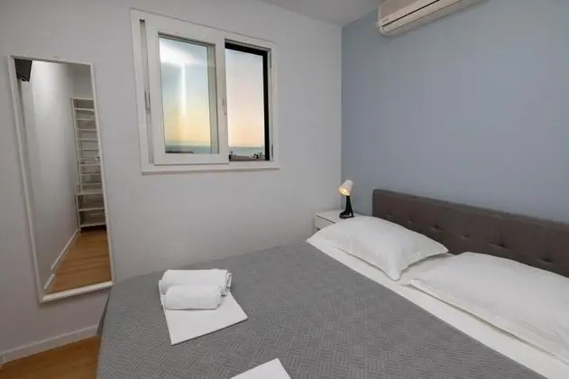 Apart Daire (Gianni - modern & great location - A3)