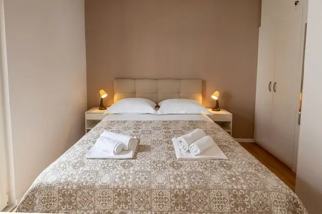 Stüdyo (Gianni - modern & great location - SA)