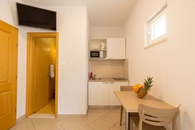Stüdyo (Gianni - modern & great location - SA)