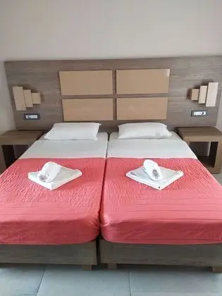 Basic Stüdyo, 2 Tek Kişilik Yatak