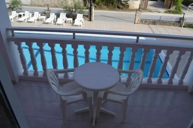 Basic Stüdyo, 2 Tek Kişilik Yatak