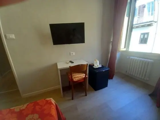 Comfort Tek Kişilik Oda (Private Shower)