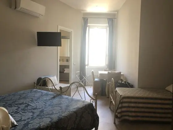 Comfort Üç Kişilik Oda, Şehir Manzaralı