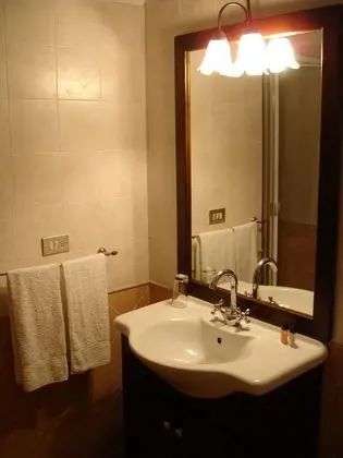 Classic Tek Büyük Yataklı Oda