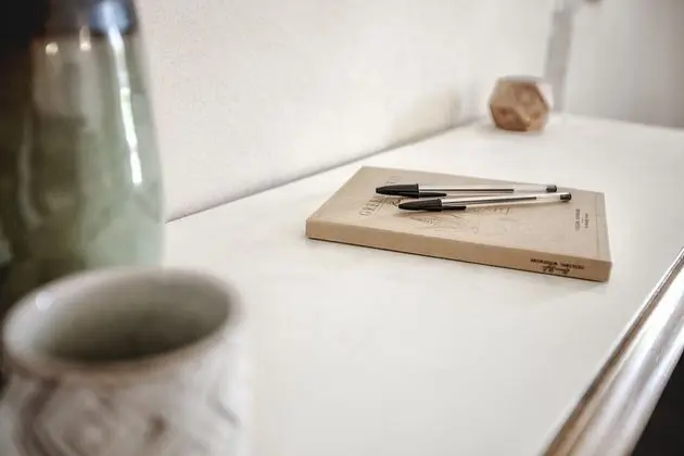 Üç Kişilik Oda (Papavero)