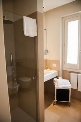 Executive Tek Büyük Yataklı Oda