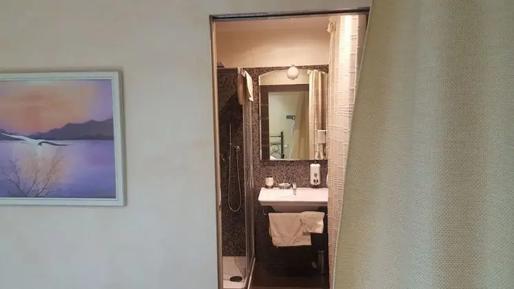 Comfort Tek Büyük Yataklı Oda, Dağ Manzaralı