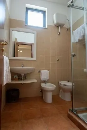 Comfort Tek Büyük veya İki Ayrı Yataklı Oda, Bahçe Manzaralı
