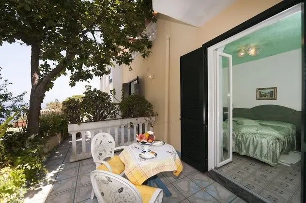 Standard Tek Büyük Yataklı Oda, Deniz Manzaralı