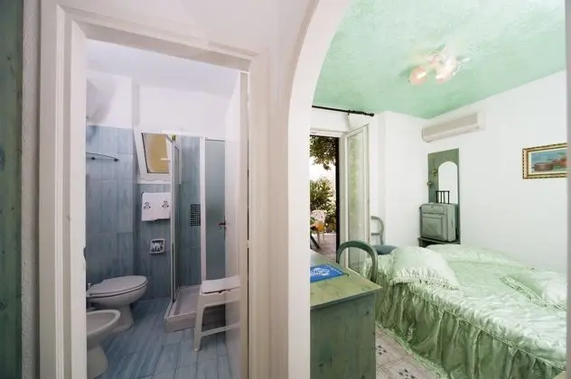 Standard Tek Büyük Yataklı Oda, Deniz Manzaralı