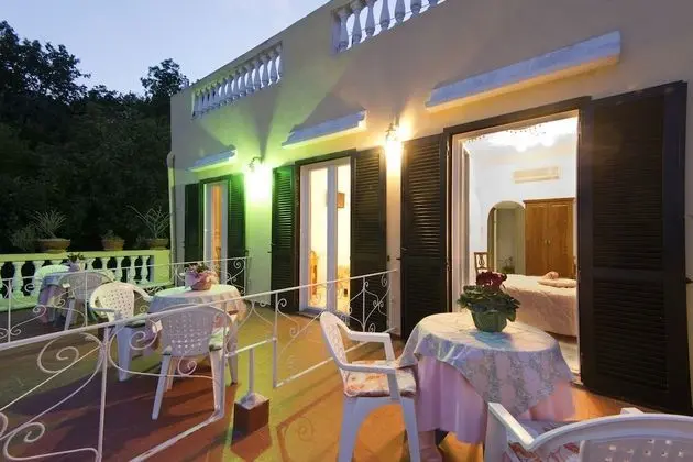 Superior Tek Büyük Yataklı Oda, Deniz Manzaralı