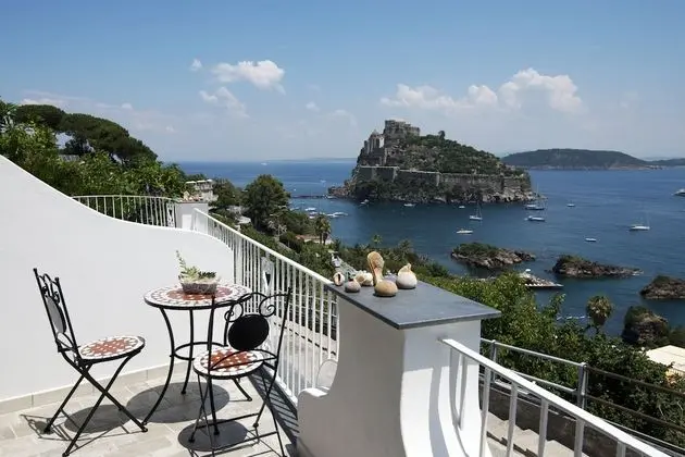 Superior Tek Büyük Yataklı Oda, Deniz Manzaralı